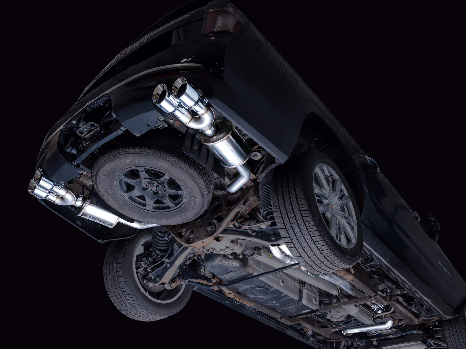 AWE 0FG Exhaust for GMT T1XX Tahoe/Suburban/Yukon/Yukon XL 6.2L - Image 17